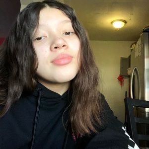 Meet your Posher, Vania